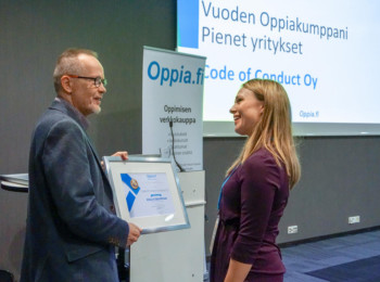 Code of Conduct Company palkittiin Oppian vuoden koulutuskumppanina